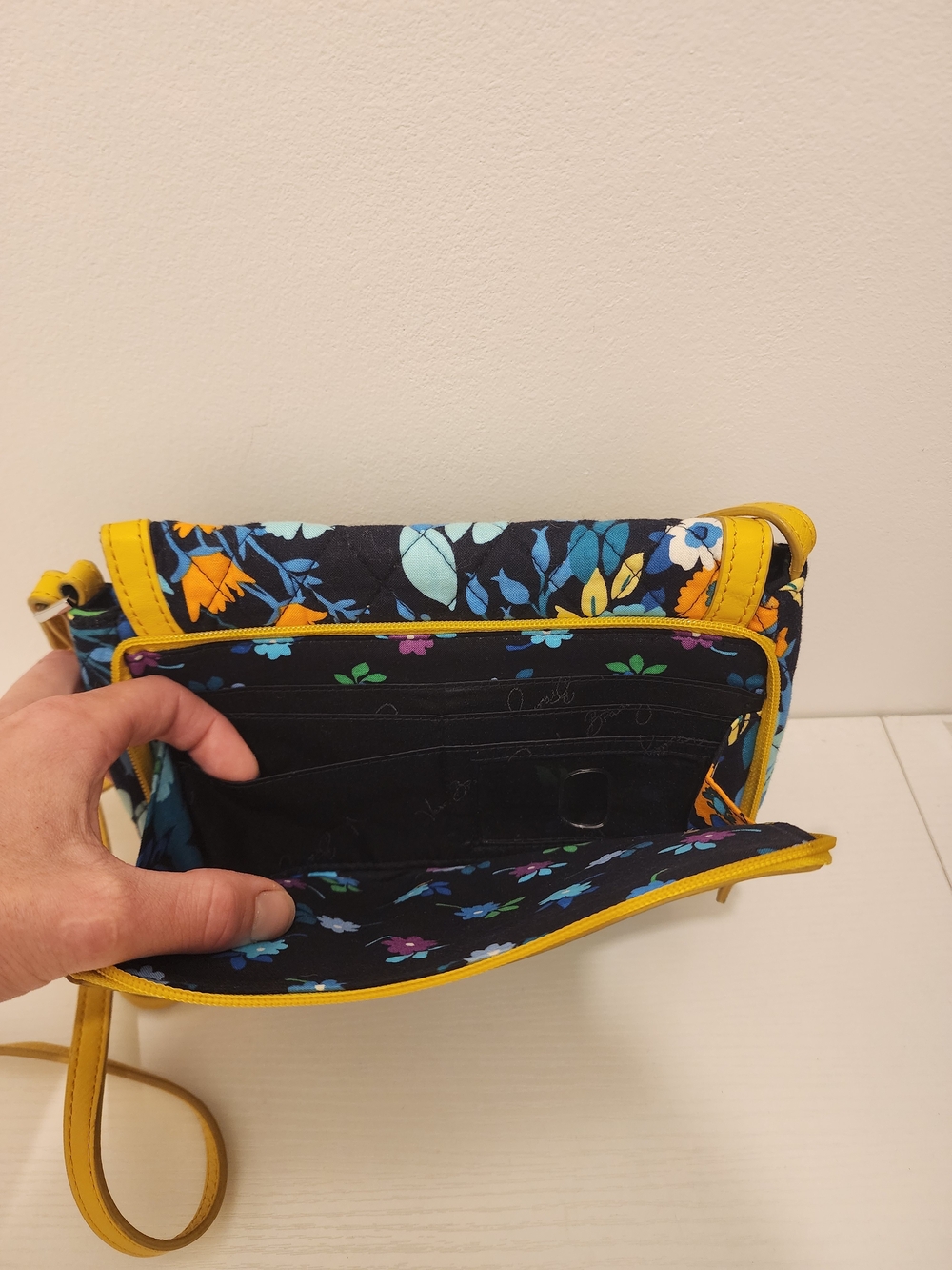 Vera Bradley Midnight Blues Bag Wallet Organizer Quilted Purse - Picture 4 of 5
